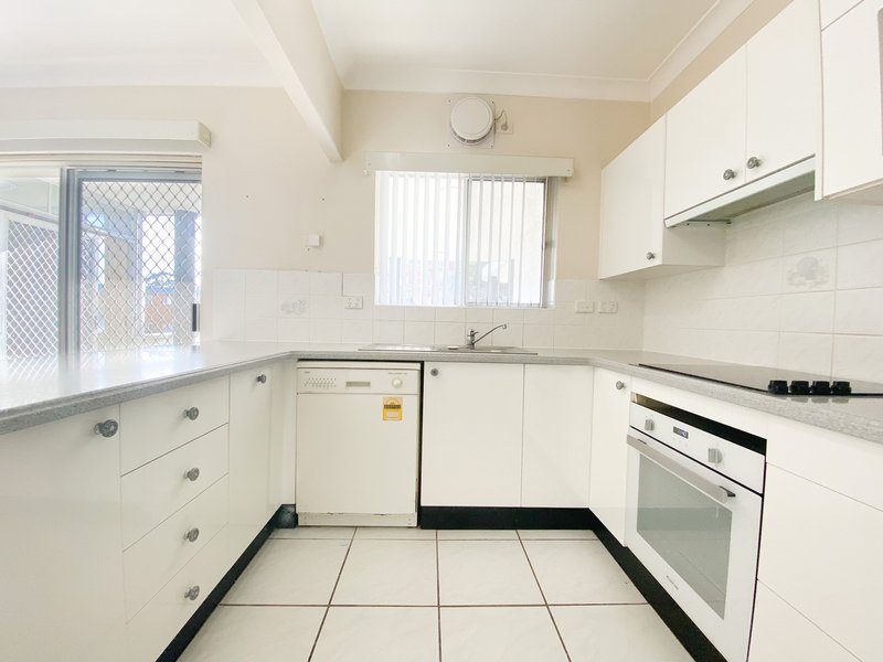 Photo - 2/15 Victoria Parade, Nelson Bay NSW 2315 - Image 8