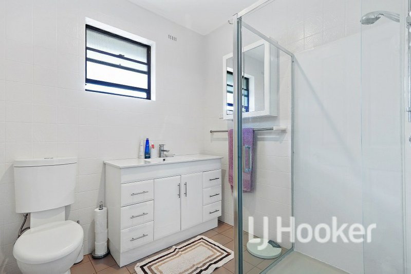 Photo - 215 Walmer Avenue, Sanctuary Point NSW 2540 - Image 10