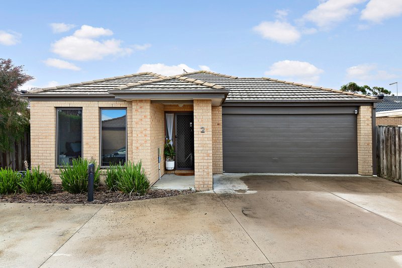 Photo - 2/15 Warrenwood Place, Langwarrin VIC 3910 - Image 1