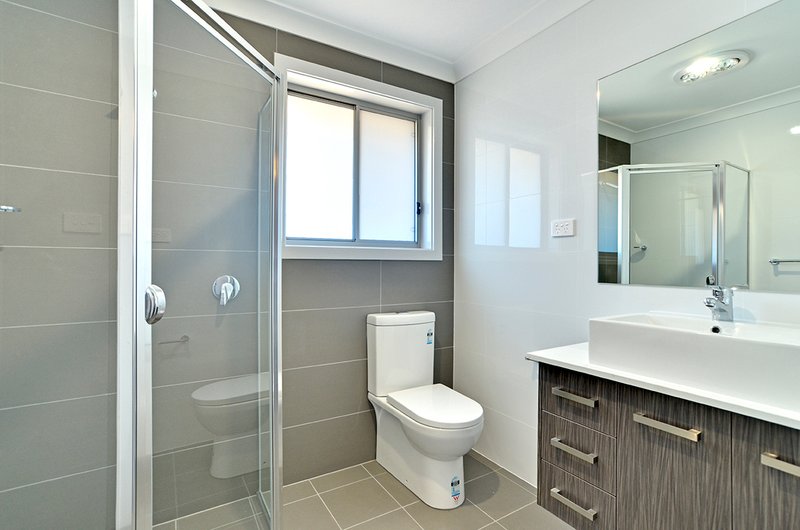 Photo - 2/15 Warrigal Street, Blackwall NSW 2256 - Image 5