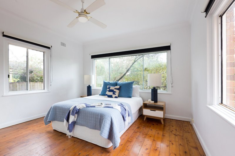 Photo - 215 Warringah Road, Beacon Hill NSW 2100 - Image 7