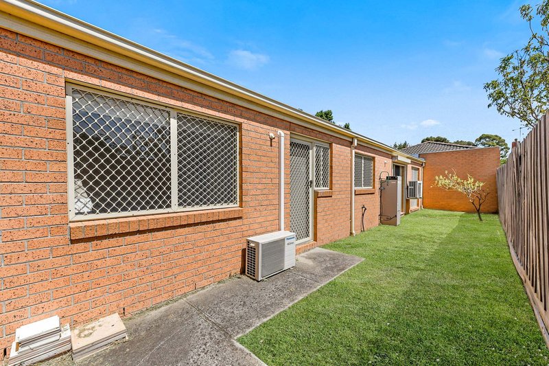 Photo - 2/15 Wattle Street, Springvale VIC 3171 - Image 14