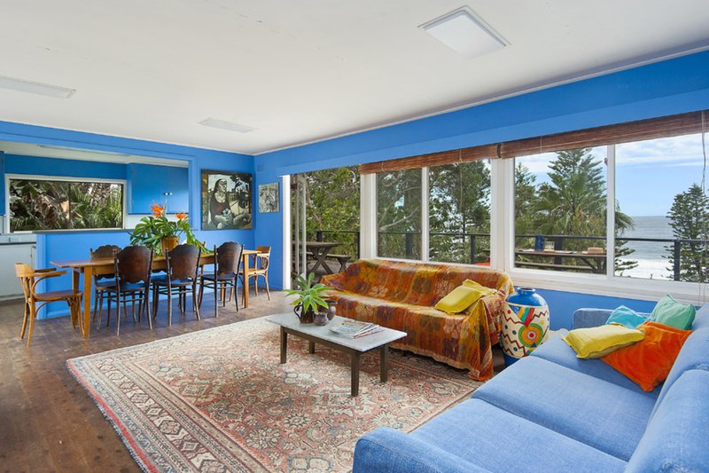 Photo - 215 Whale Beach Road, Whale Beach NSW 2107 - Image 7