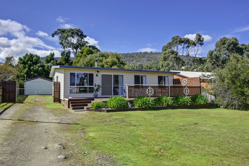 215 White Beach Road, White Beach TAS 7184