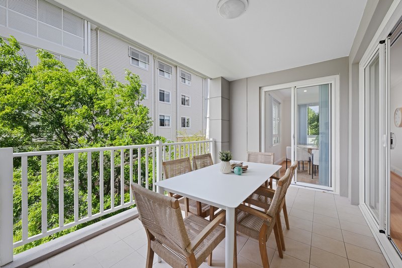 Photo - 21/5 Woodlands Avenue, Breakfast Point NSW 2137 - Image 12