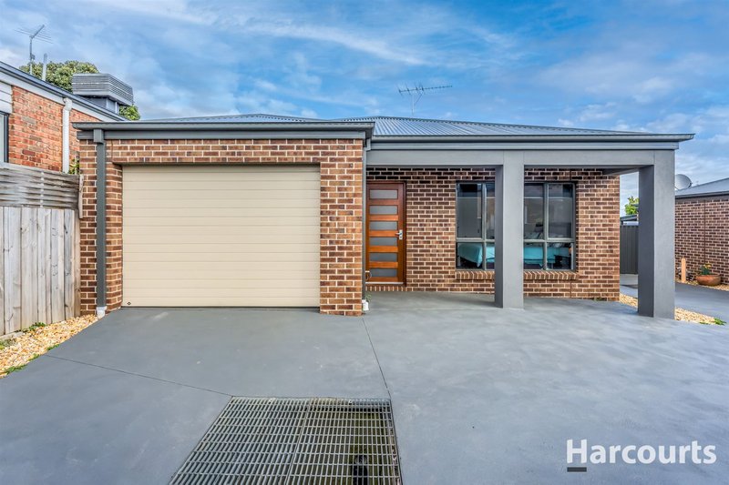 Photo - 2/150 Albert Road, Warragul VIC 3820 - Image