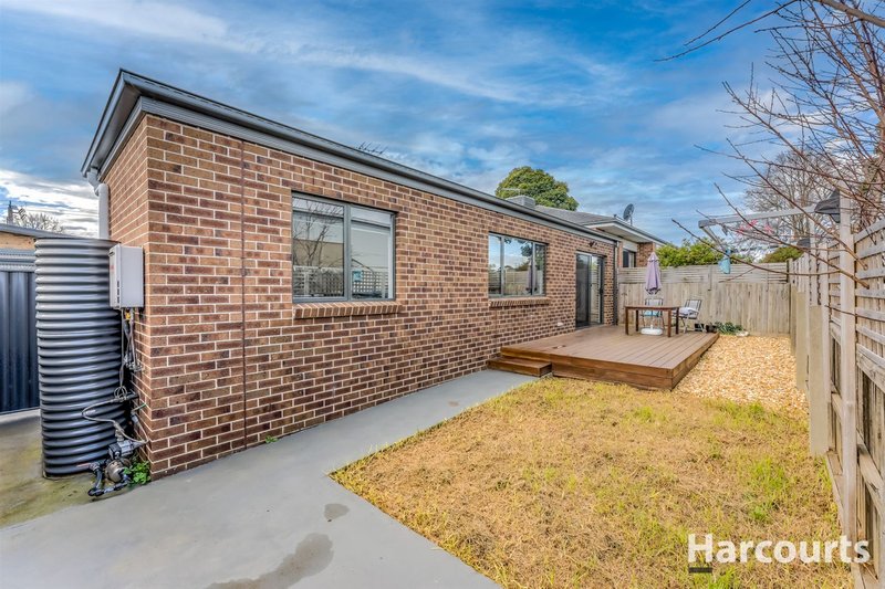 Photo - 2/150 Albert Road, Warragul VIC 3820 - Image 9