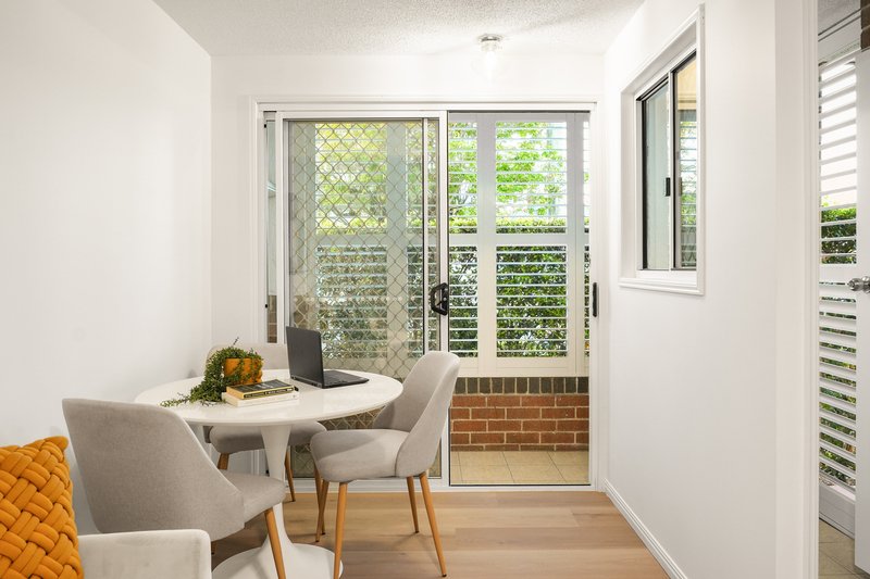 Photo - 2/151 Beatrice Terrace, Ascot QLD 4007 - Image 3