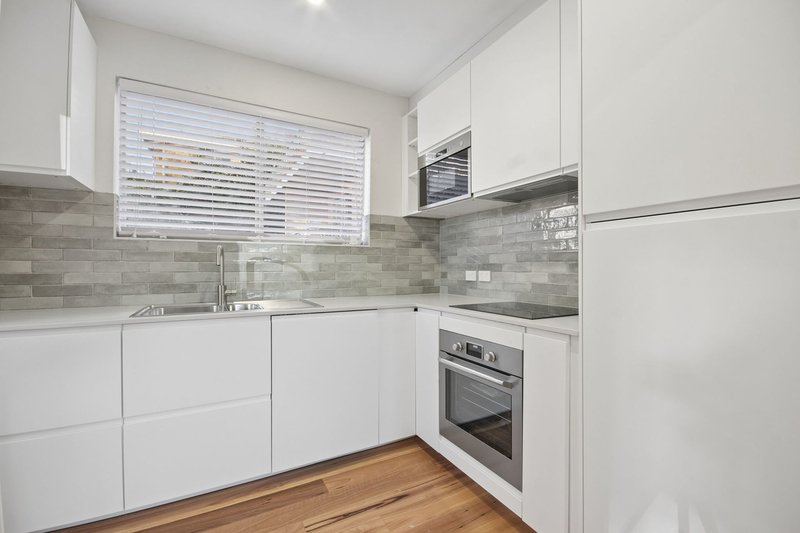 Photo - 21/52-54 Pacific Parade, Dee Why NSW 2099 - Image 2