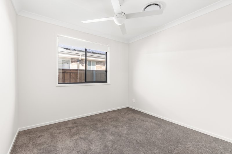 Photo - 2/152 Settlers Boulevard, Chisholm NSW 2322 - Image 7