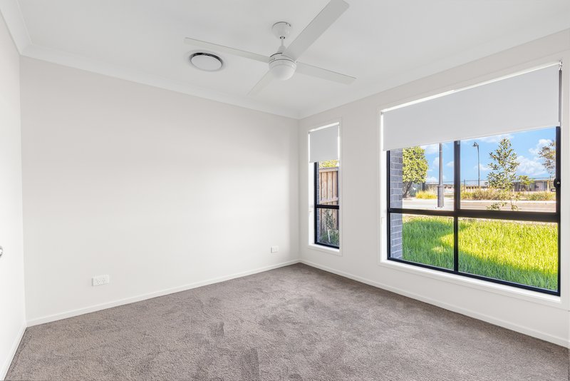 Photo - 2/152 Settlers Boulevard, Chisholm NSW 2322 - Image 8