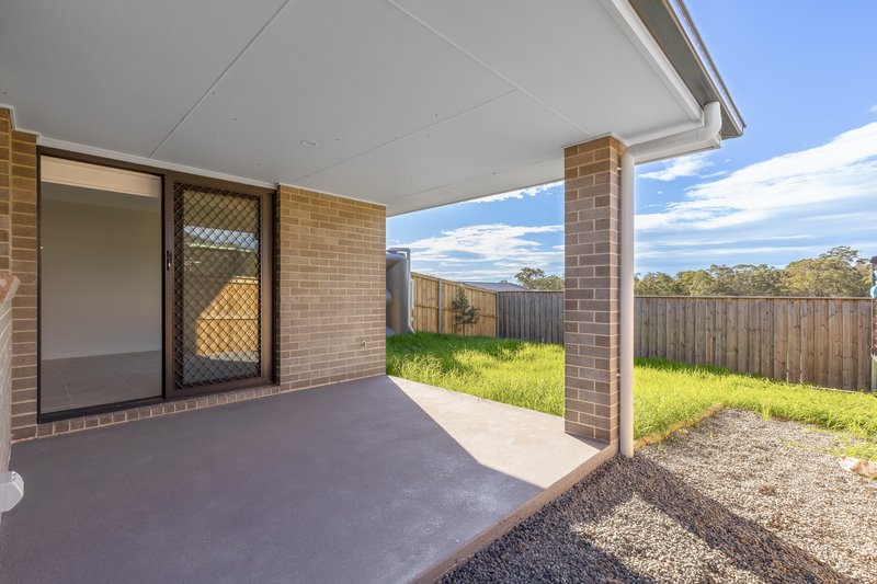 Photo - 2/152 Settlers Boulevard, Chisholm NSW 2322 - Image 10