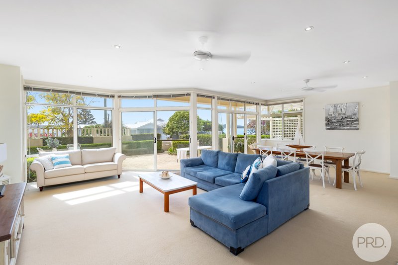 Photo - 2/152 Soldiers Point Road, Salamander Bay NSW 2317 - Image 5