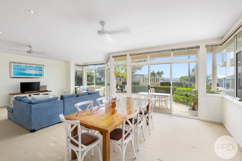 Photo - 2/152 Soldiers Point Road, Salamander Bay NSW 2317 - Image 12
