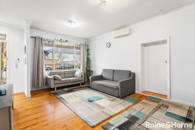 Photo - 2/153 Forest Road, Arncliffe NSW 2205 - Image 3