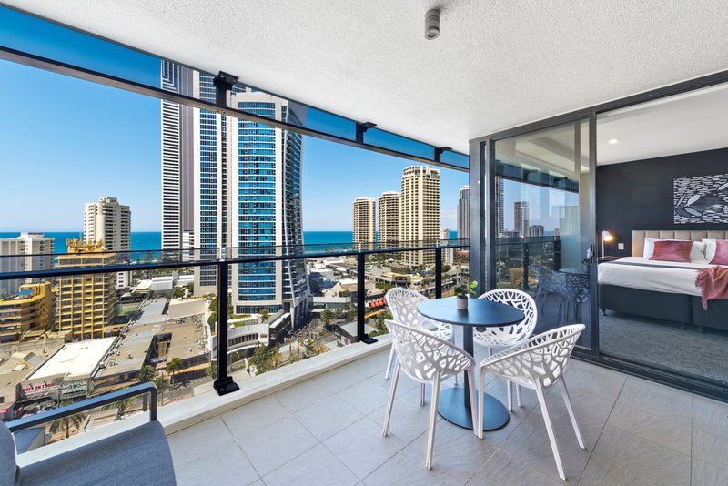 Photo - 2153/9 Ferny Avenue, Surfers Paradise QLD 4217 - Image 3