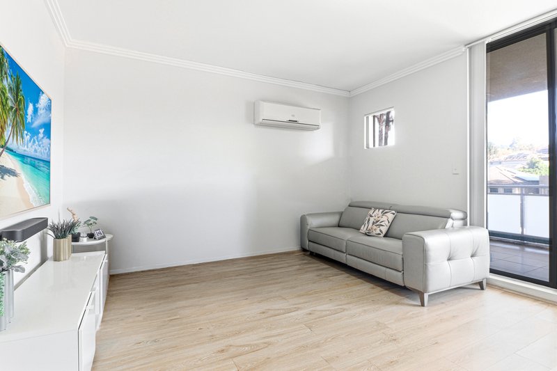 Photo - 21/54-62 Nijong Drive, Pemulwuy NSW 2145 - Image 2