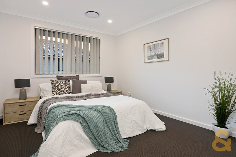 Photo - 2/154 Adelaide Street, St Marys NSW 2760 - Image 4