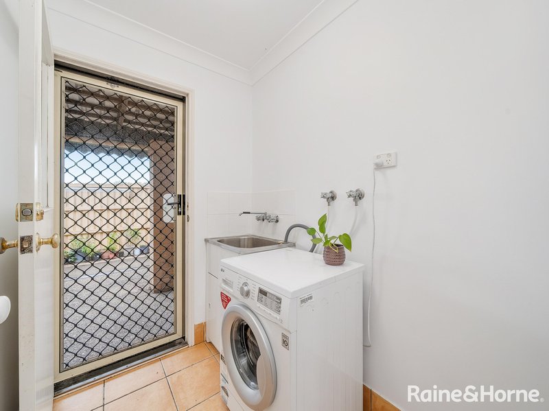 Photo - 2/154 Albany Creek Road, Aspley QLD 4034 - Image 9