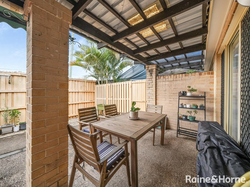 Photo - 2/154 Albany Creek Road, Aspley QLD 4034 - Image 11