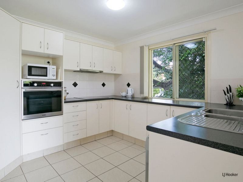 Photo - 2/154 Kennedy Drive, Tweed Heads NSW 2485 - Image 5