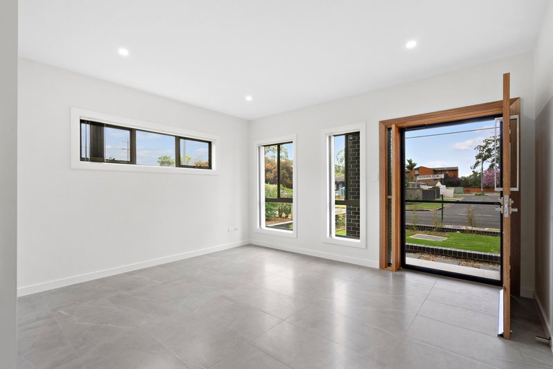 Photo - 2/154 Willan Drive, Cartwright NSW 2168 - Image 4