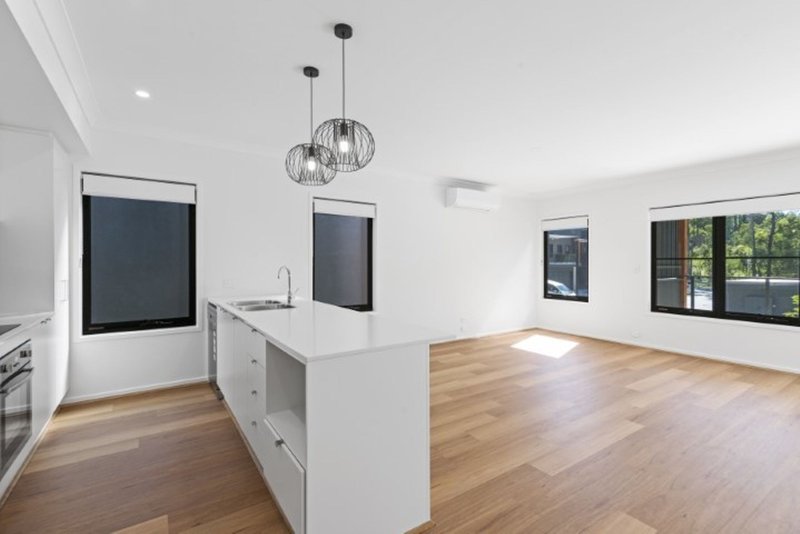 Photo - 2/155 Baileys Mountain Road, Upper Coomera QLD 4209 - Image 5