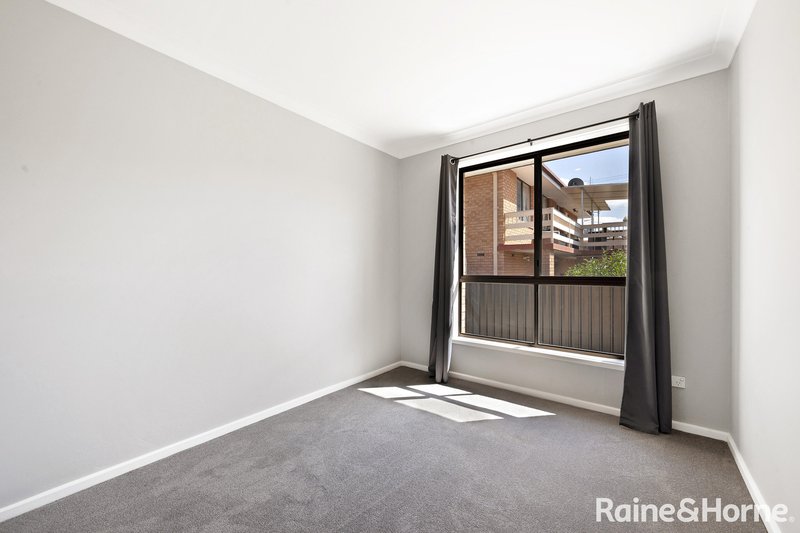 Photo - 2/155 Carwoola Street, Queanbeyan East NSW 2620 - Image 14