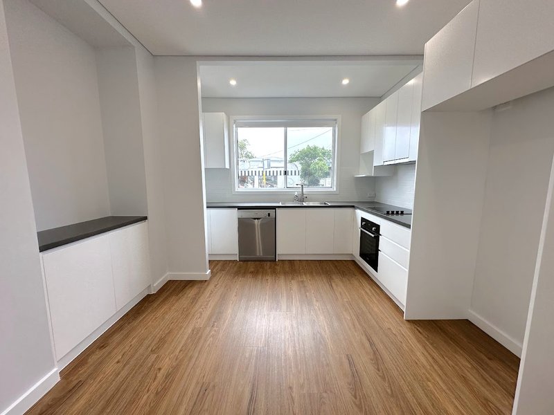 Photo - 2/156 Main Road, Toukley NSW 2263 - Image 3