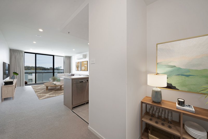 Photo - 215/7 Irving Street, Phillip ACT 2606 - Image 2