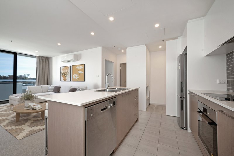 Photo - 215/7 Irving Street, Phillip ACT 2606 - Image 3