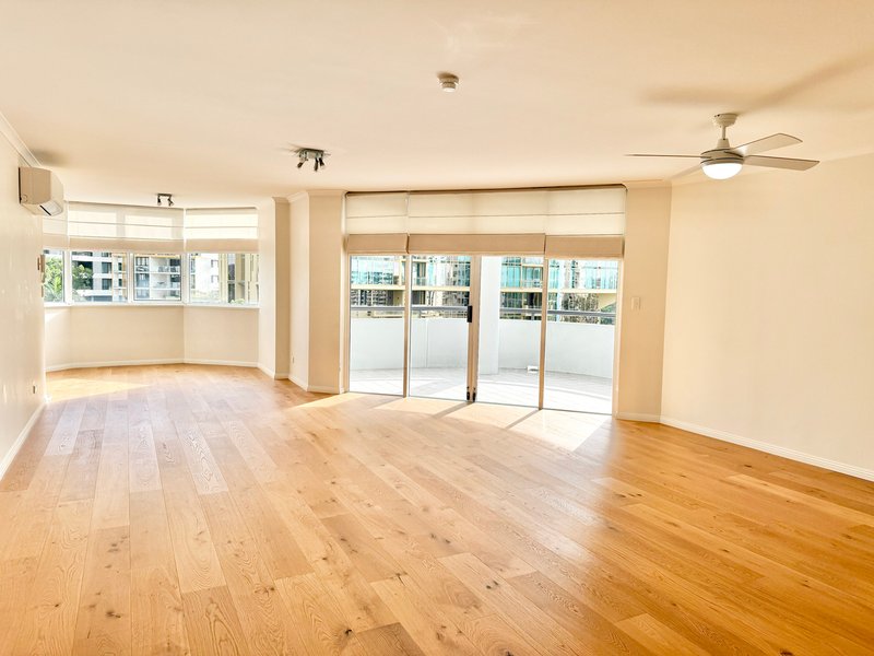Photo - 21/57 Lambert Street, Kangaroo Point QLD 4169 - Image 1