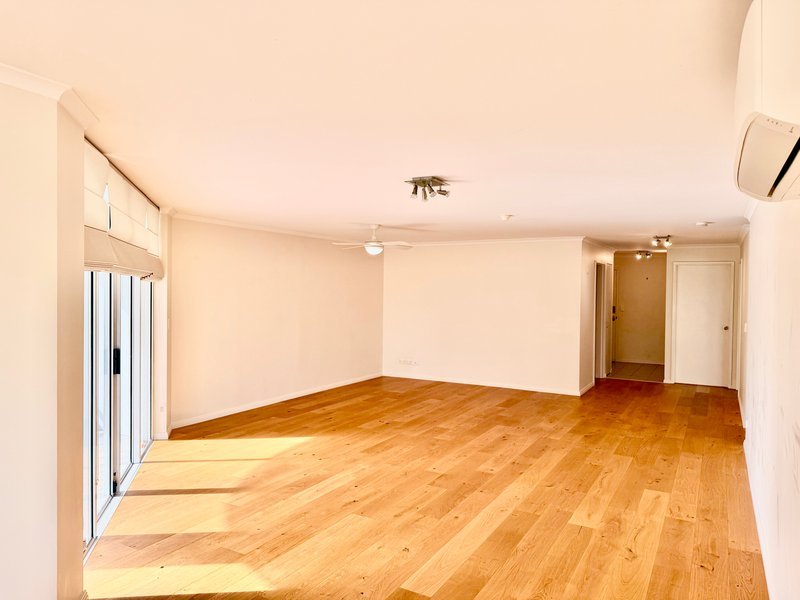 Photo - 21/57 Lambert Street, Kangaroo Point QLD 4169 - Image 2