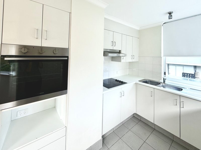 Photo - 21/57 Lambert Street, Kangaroo Point QLD 4169 - Image 3