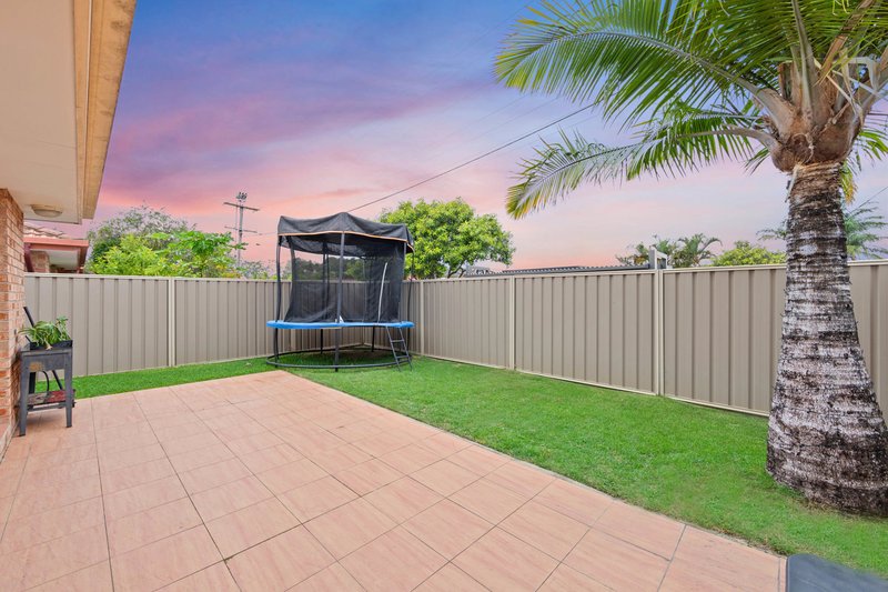 Photo - 2/157 Whiting Street, Labrador QLD 4215 - Image 10