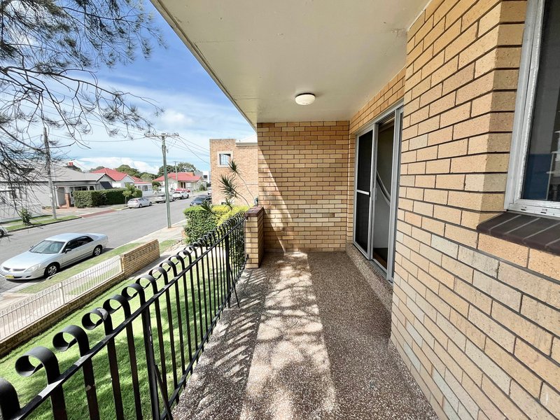 Photo - 2/158 Beaumont Street, Hamilton NSW 2303 - Image 8