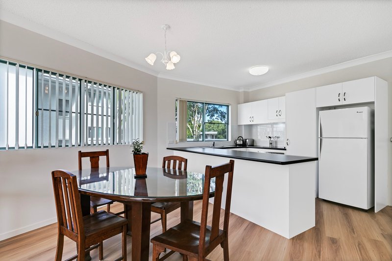 Photo - 2/159 Bradman Avenue, Maroochydore QLD 4558 - Image 6