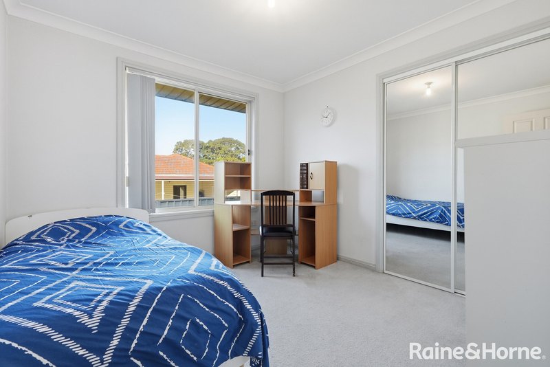 Photo - 215A Carpenter Street, St Marys NSW 2760 - Image 8