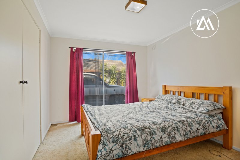 Photo - 2/16-18 Burns Street, Frankston VIC 3199 - Image 5