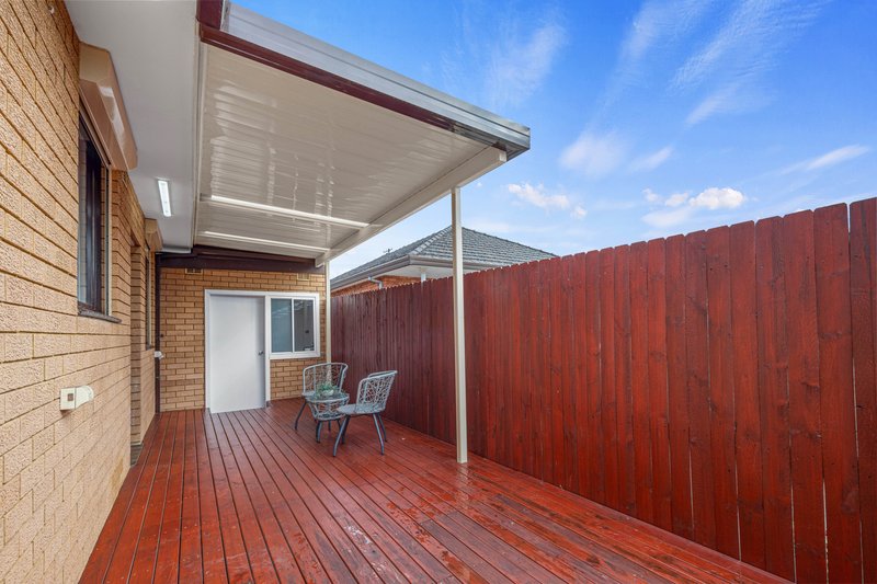 Photo - 2/16 Albert Street, Bexley NSW 2207 - Image 10