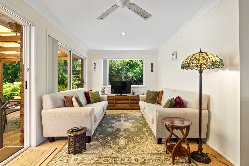 Photo - 2/16 Augusta Place, Mollymook Beach NSW 2539 - Image 5