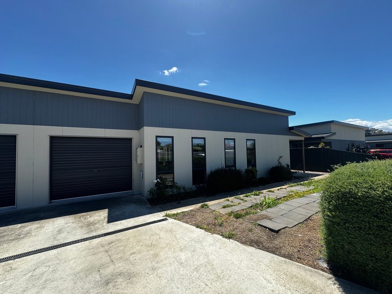 2/16 Barton , Mowbray TAS 7248