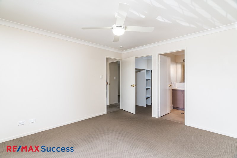 Photo - 2/16 Barwick Court, Wilsonton Heights QLD 4350 - Image 5