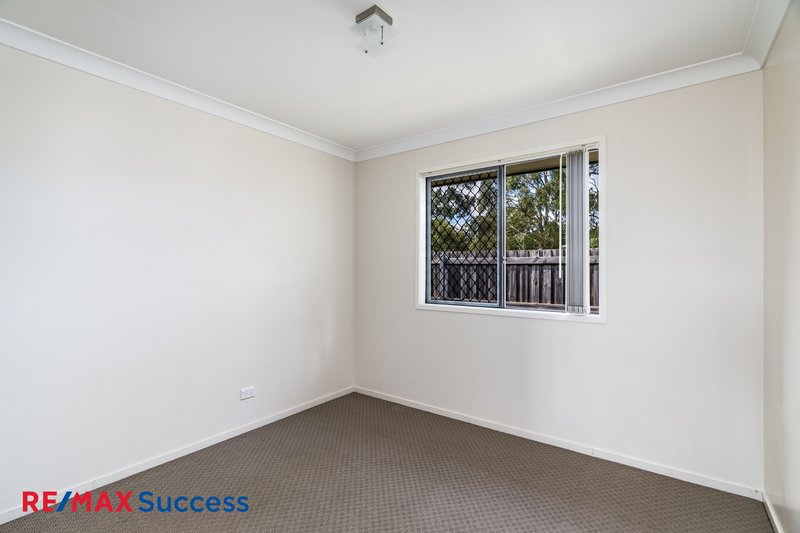 Photo - 2/16 Barwick Court, Wilsonton Heights QLD 4350 - Image 7