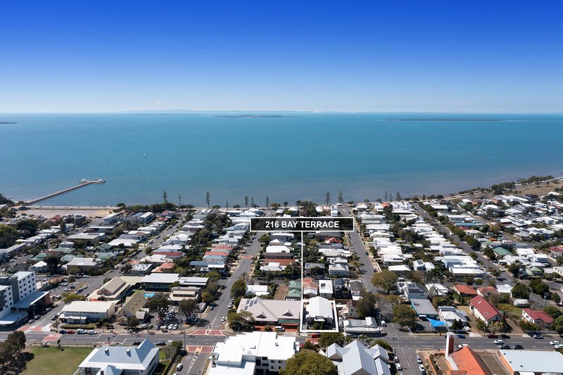 Photo - 216 Bay Terrace, Wynnum QLD 4178 - Image 6