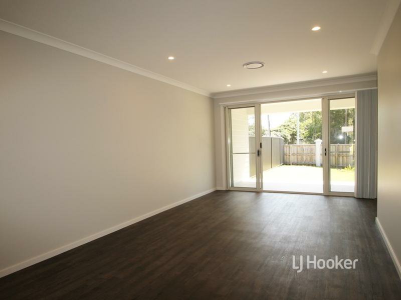 Photo - 2/16 Bexhill Avenue, Sussex Inlet NSW 2540 - Image 6