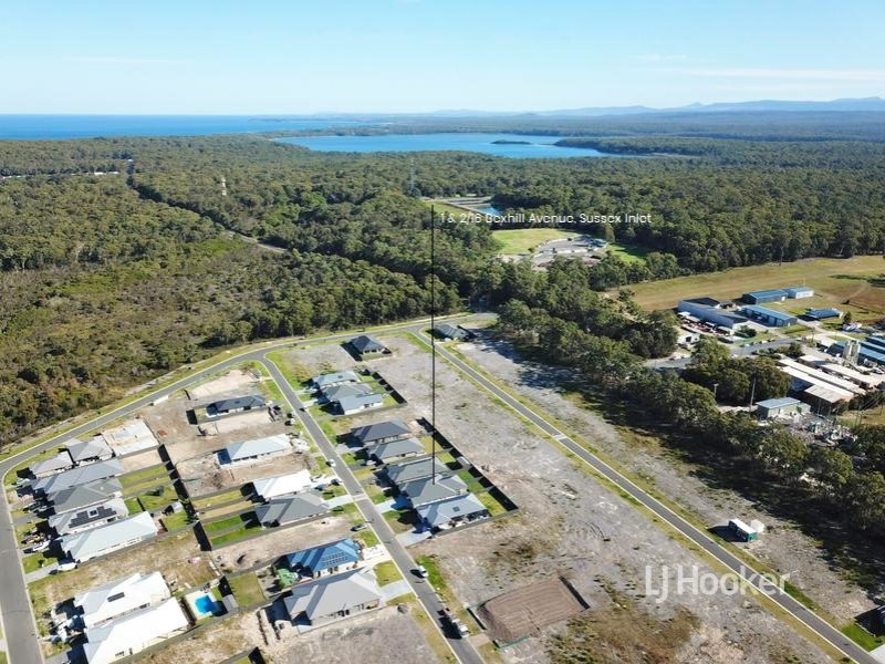 Photo - 2/16 Bexhill Avenue, Sussex Inlet NSW 2540 - Image 8