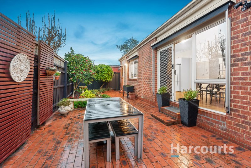 Photo - 2/16 Bishop Street, Oakleigh VIC 3166 - Image 8