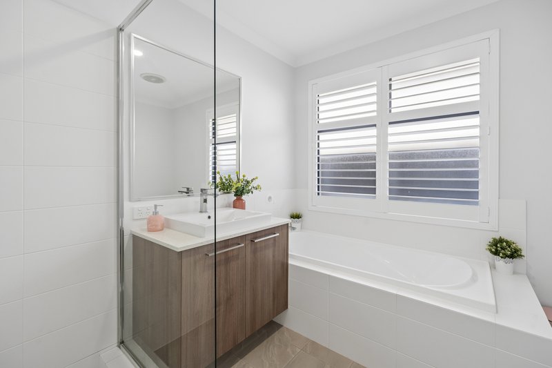 Photo - 216 Bridgewater Drive, Kallaroo WA 6025 - Image 22