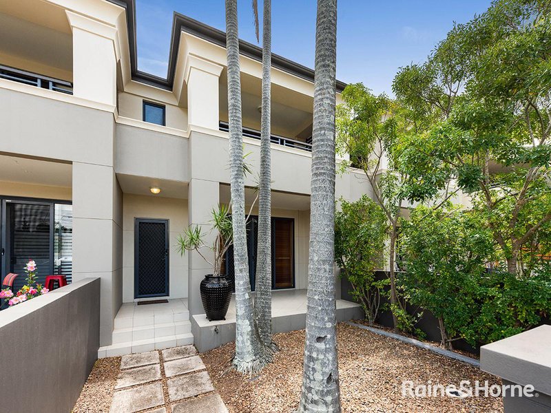 2/16 Cadell Street, Toowong QLD 4066